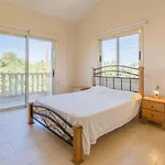 Clementina Villa Kato Yialia